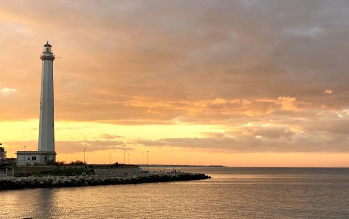 バーリLa Cementina Sul Mareアパートメント エクステリア 写真